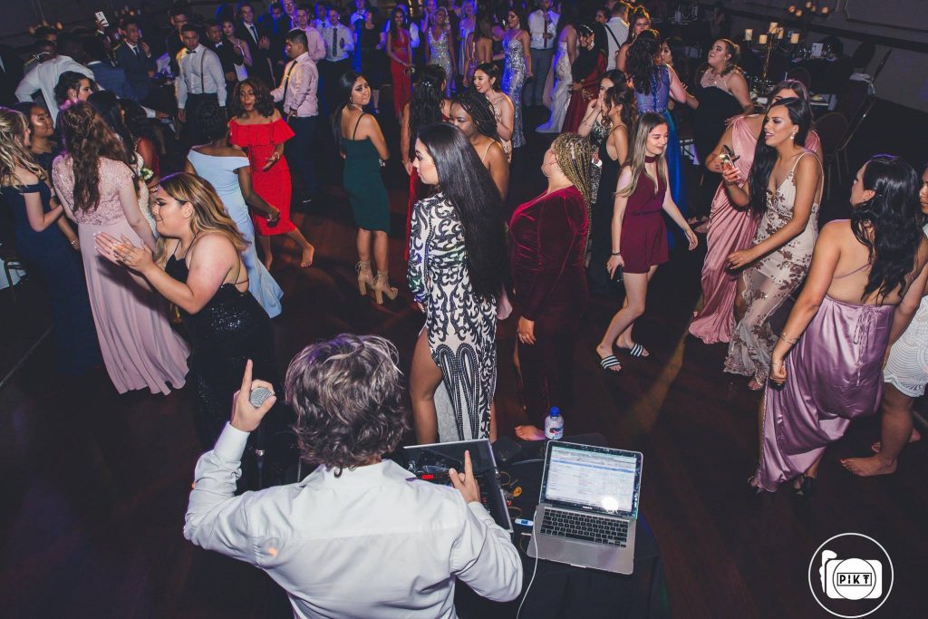 Why People Love Our Melbourne DJ Hire?